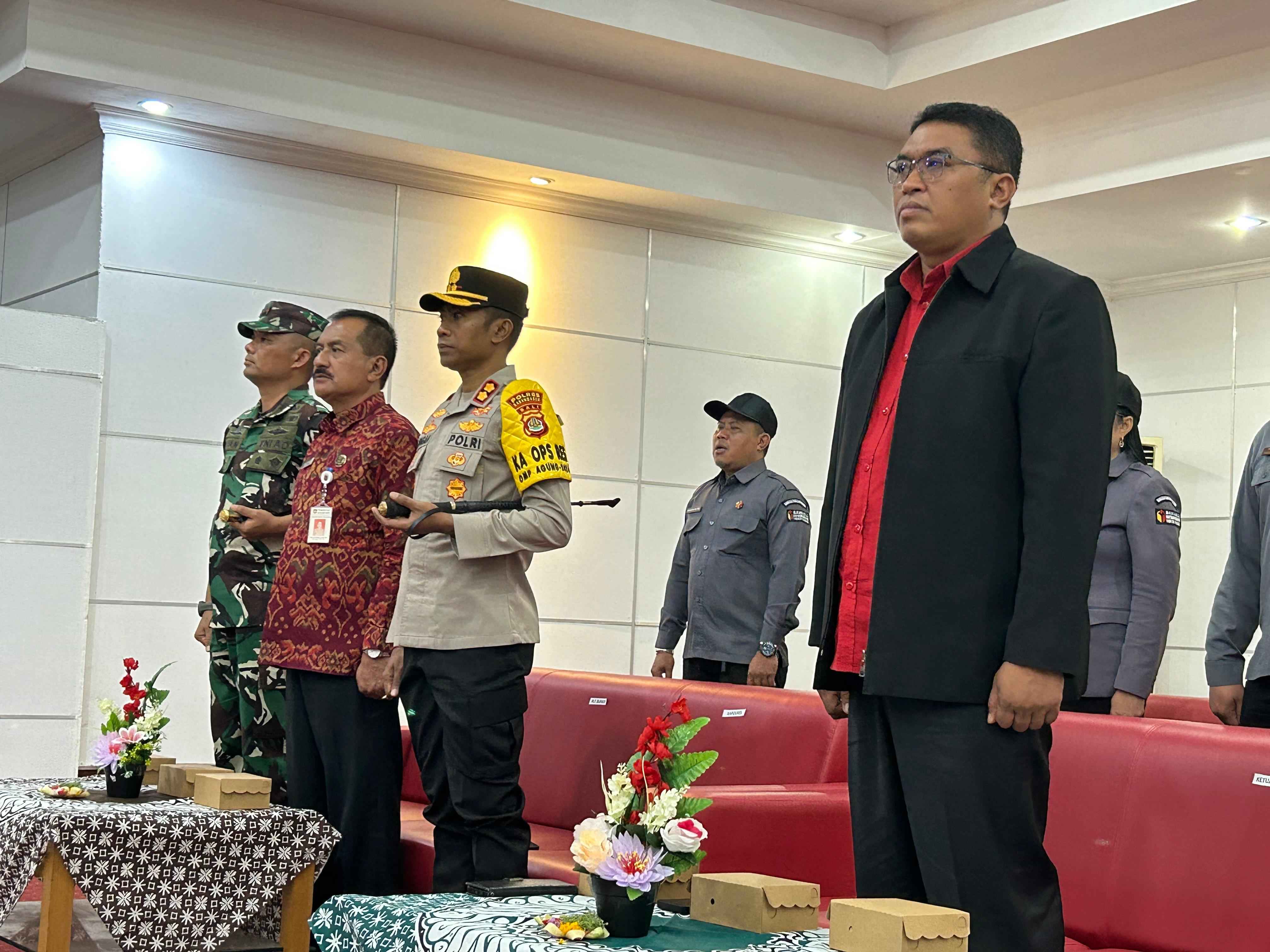 Forkompinda hadir dalam apel siaga yang digelar di Mall Pelayanan Publik, Amlapura