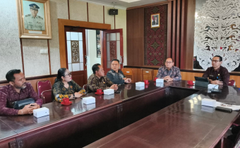 Studi tiru di Pemda Karangasem 