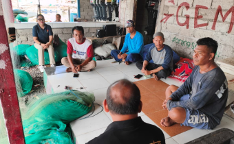 Dialog dengan kelompok nelayan